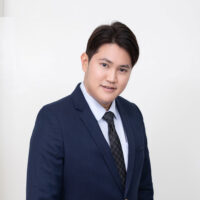 Dr.Manaithorn Seriputra